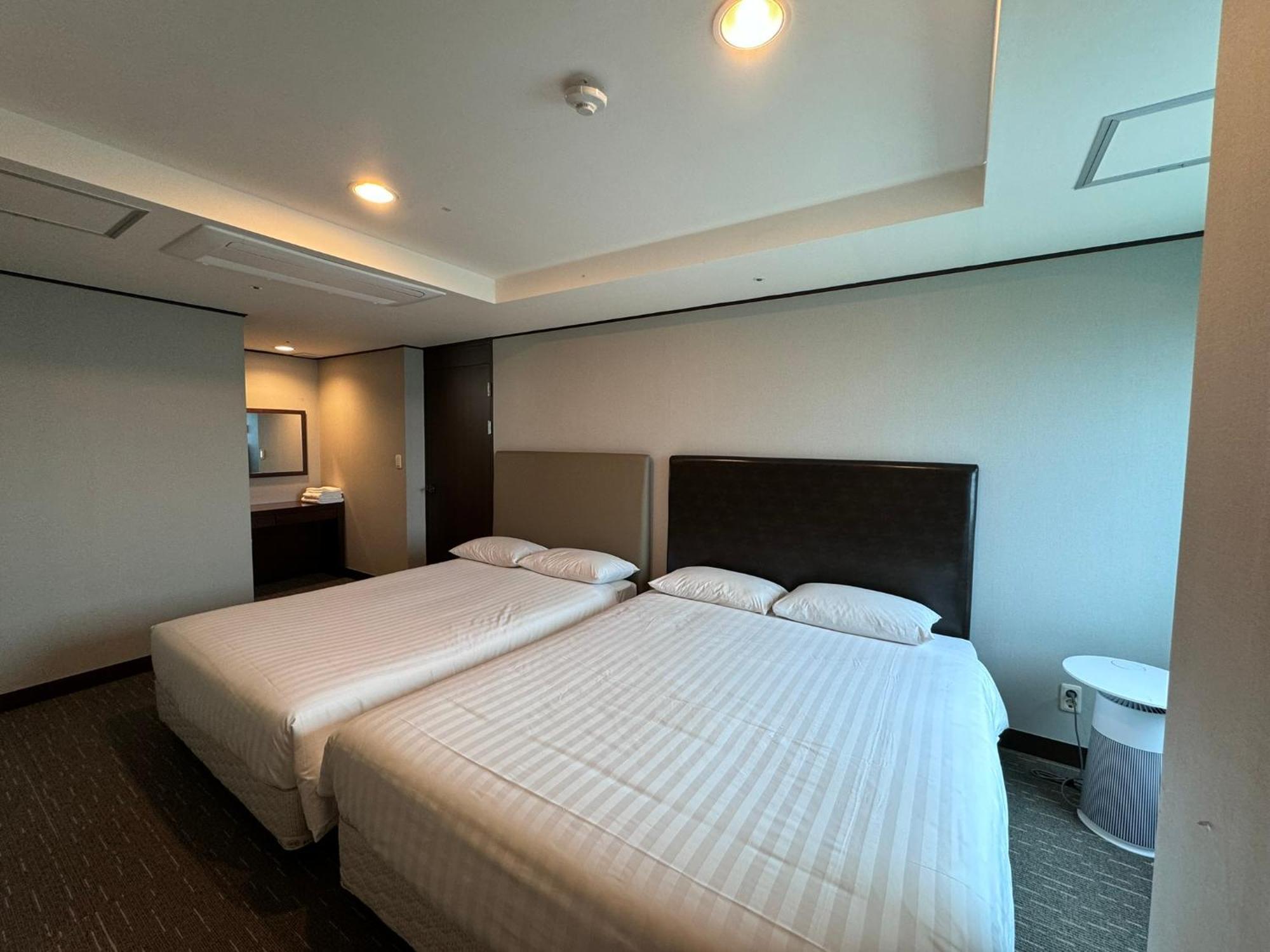 Toyoko Inn Daejeon Government Complex Exterior photo