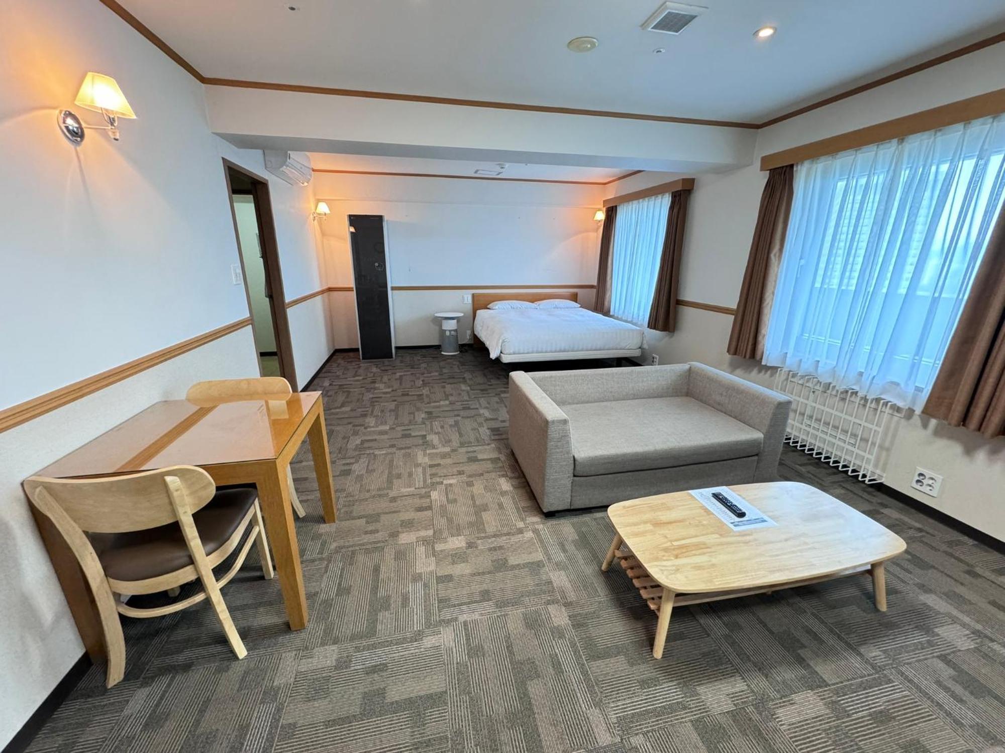 Toyoko Inn Daejeon Government Complex Exterior photo