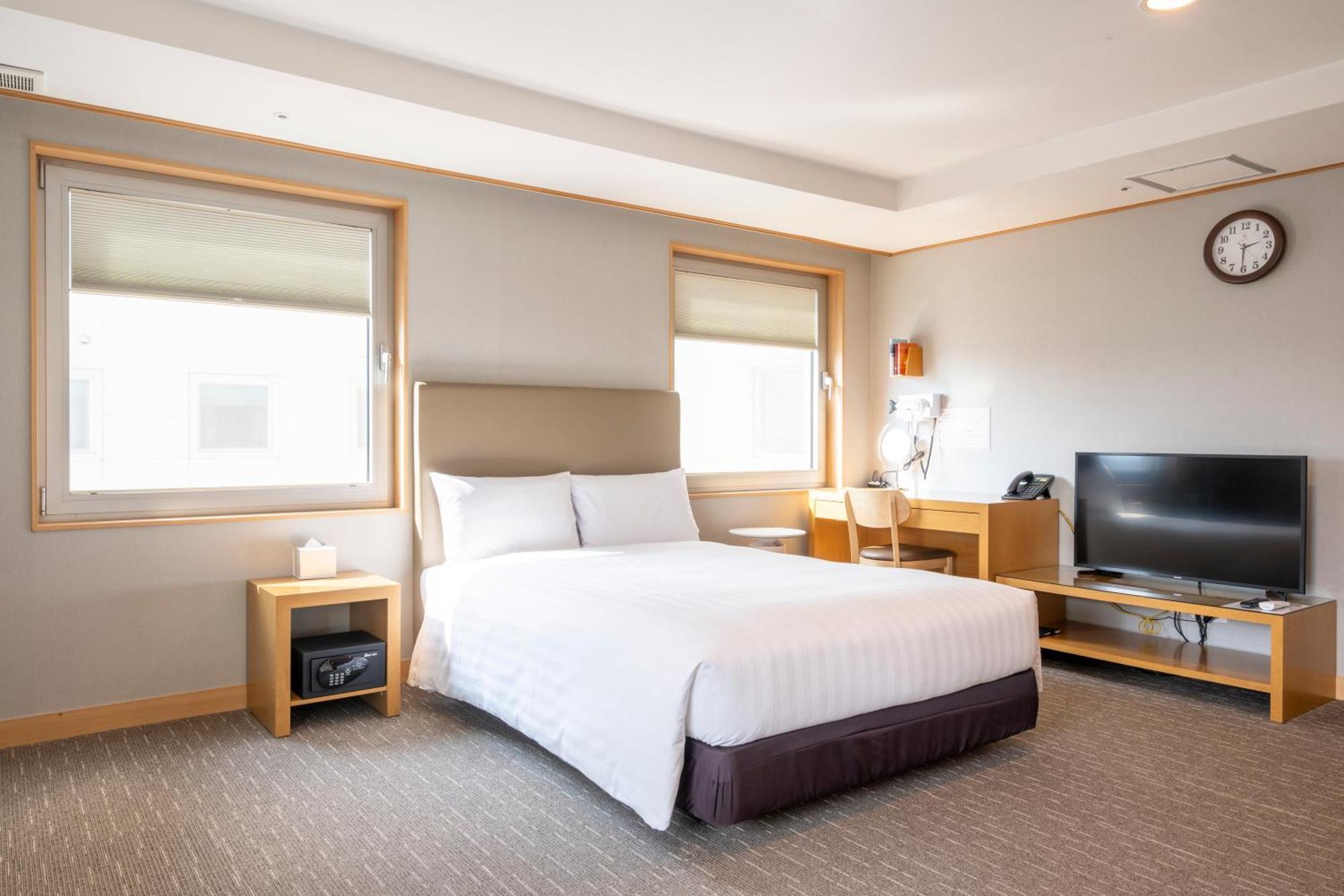Toyoko Inn Daejeon Government Complex Exterior photo